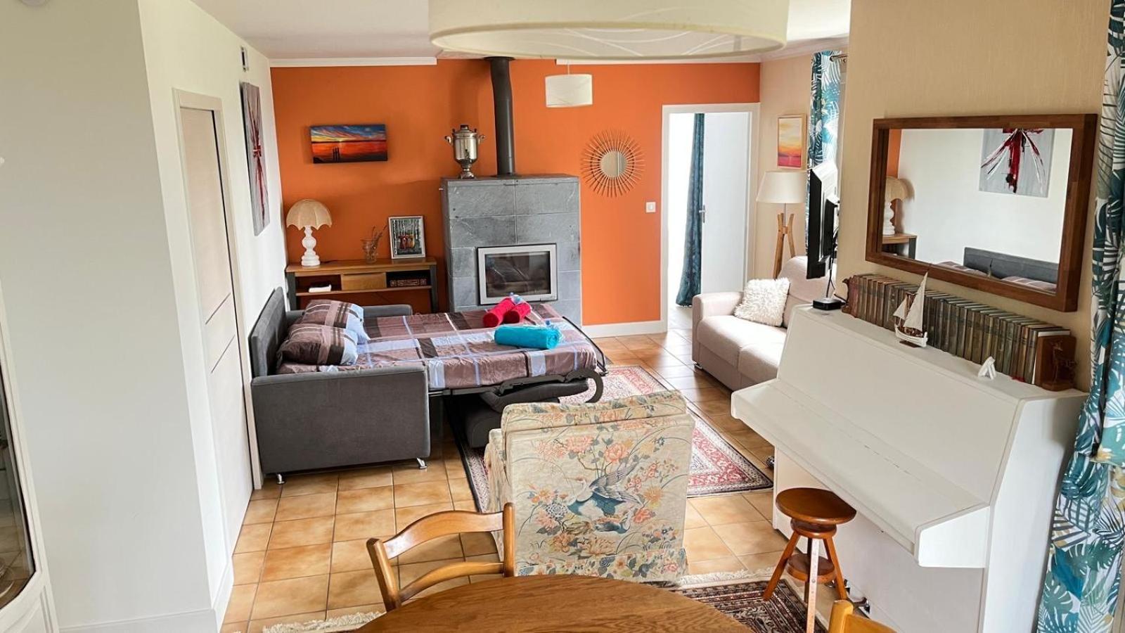 Chalet Du Montblanc 4 Pers Max Gex Bagian luar foto